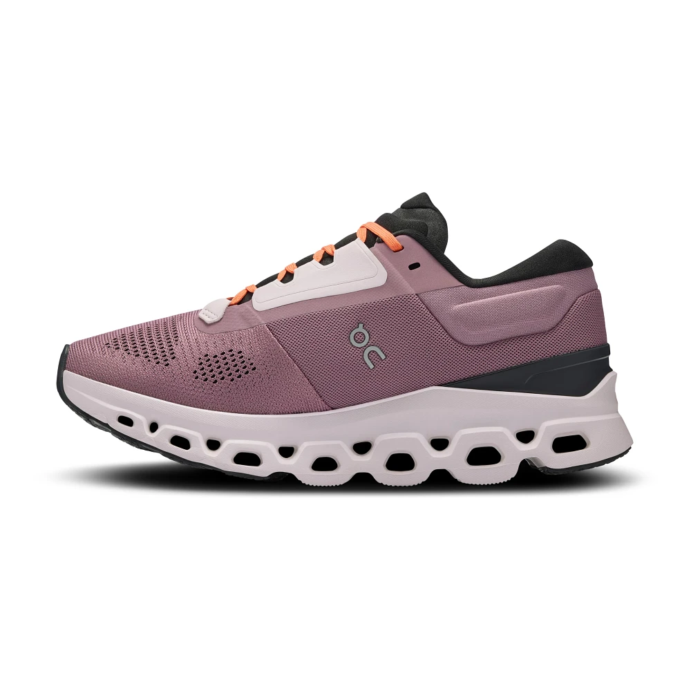 Women's On Cloudstratus 3