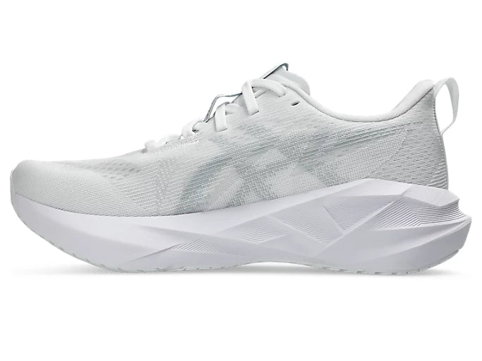 Women's Asics Novablast 5