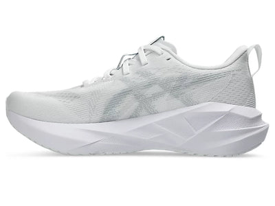 Women's Asics Novablast 5